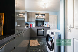 Photo 18- click for photo gallery